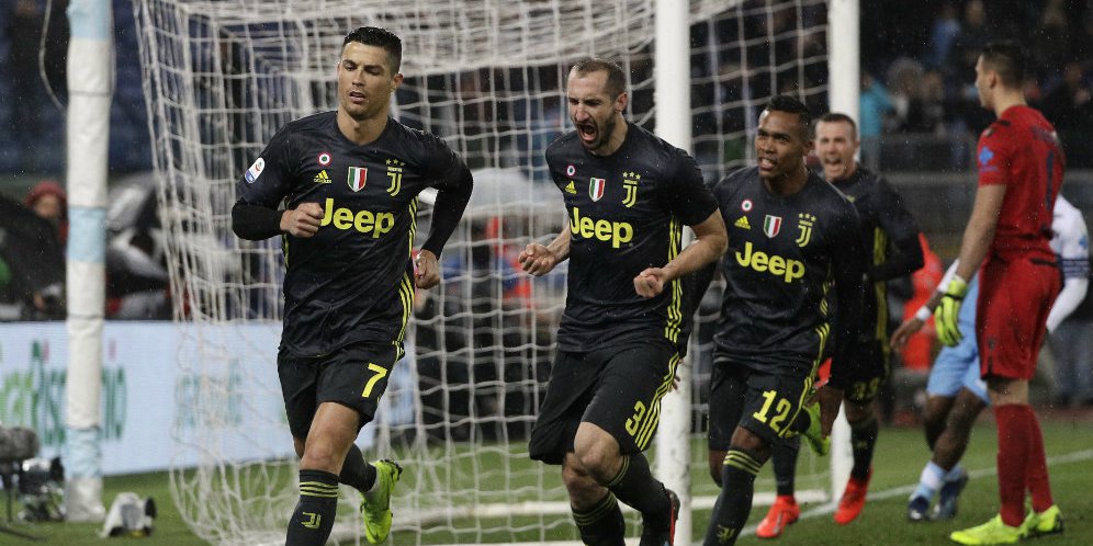 Cristiano Ronaldo sukses eksekusi penalti dan bawa Juventus menang atas Lazio