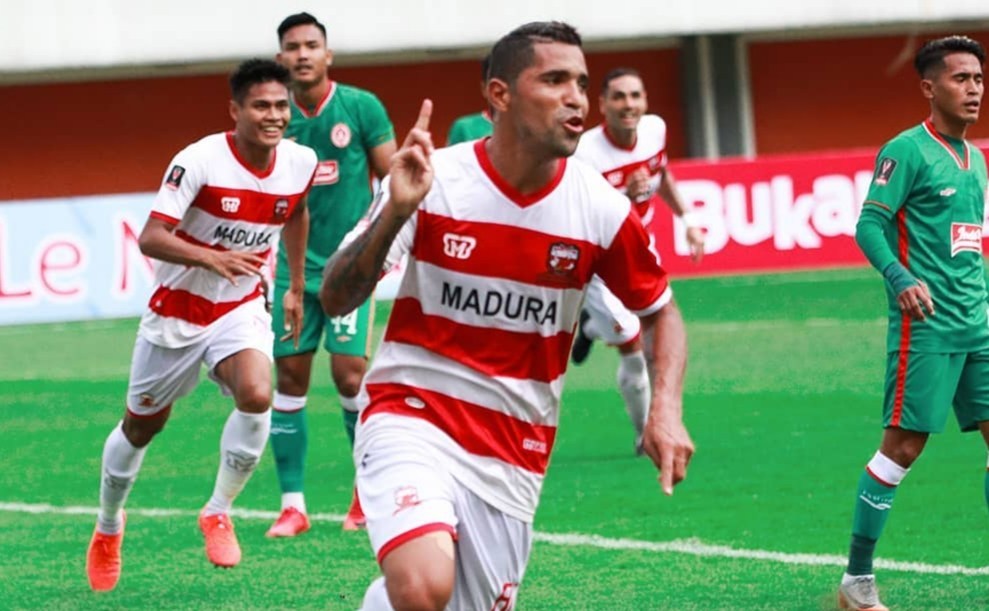 Kehadiran sejumlah pemain bintang akan jadi senjata andalan Madura United musim depan